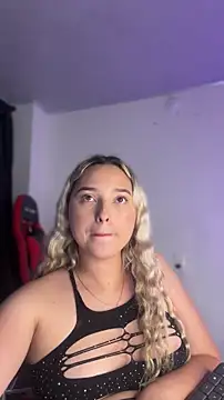 Irisweet  online show from January 2026 11:43:01 PM