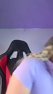 Irisweet  online show from November 2025 09:30:01 PM