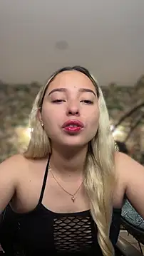 Irisweet  online show from March 2026 03:37:02 PM