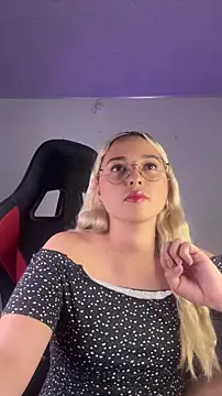 Irisweet  online show from November 2025 10:47:02 PM