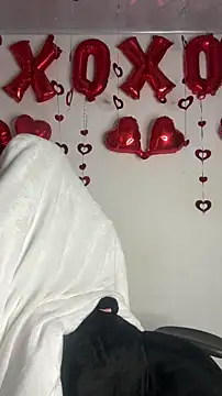 Irisweet  online show from February 2026 11:04:01 PM