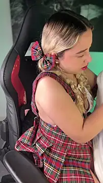 Irisweet  online show from February 2026 03:32:02 PM