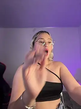 Irisweet  online show from January 2026 07:10:02 PM