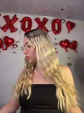 Irisweet  online show from February 2026 12:34:02 AM