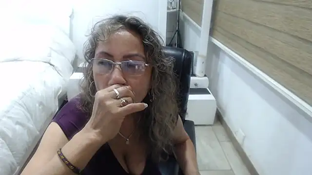 Snapshot of jesy_hot chatting on December 2025 12:22:01 AM jesy hot online show from December 2025 12:22:01 AM