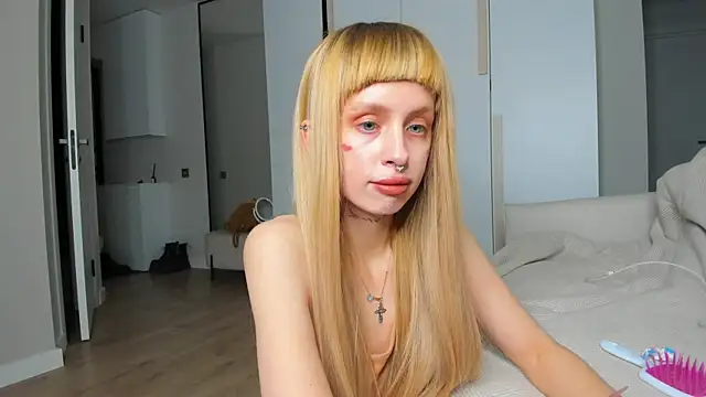 FlowerOfSin2001 online show from April 2026 04:13:01 PM