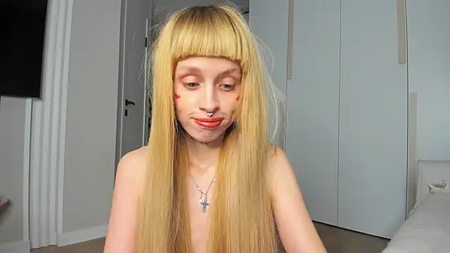 FlowerOfSin2001 online show from April 2026 06:55:02 PM