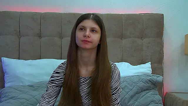 AudreyBarlow online show from February 2025 06:22:01 AM