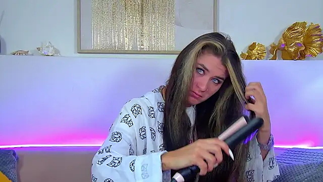 RachelSimpson online show from September 2025 06:25:01 AM