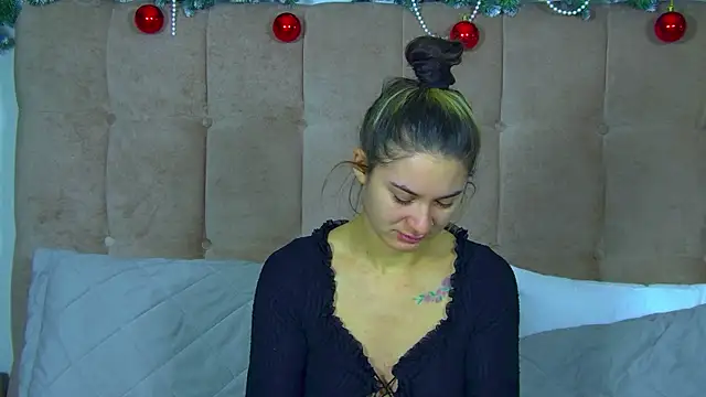 Snapshot of RachelSimpson chatting on December 2025 06:46:01 PM RachelSimpson online show from December 2025 06:46:01 PM