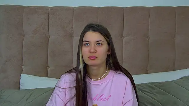 RachelSimpson online show from February 2026 06:20:02 PM