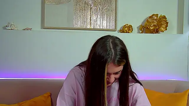 Snapshot of RachelSimpson chatting on November 2025 06:34:01 PM RachelSimpson online show from November 2025 06:34:01 PM