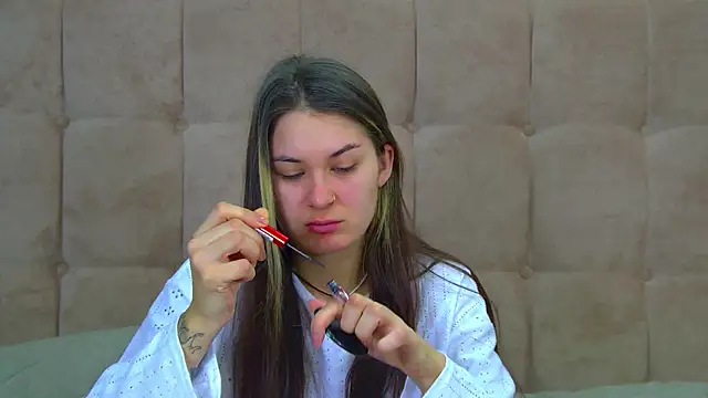 RachelSimpson online show from February 2026 06:25:01 AM