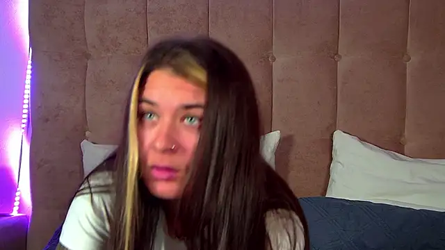 RachelSimpson online show from October 2025 06:31:02 PM