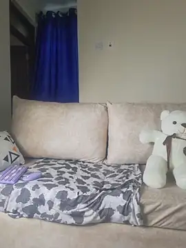 Red butterfly2 online show from April 2026 12:19:02 PM