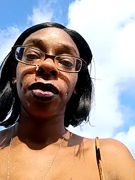 Jasmine FullsShine online show from July 2026 01:51:01 PM