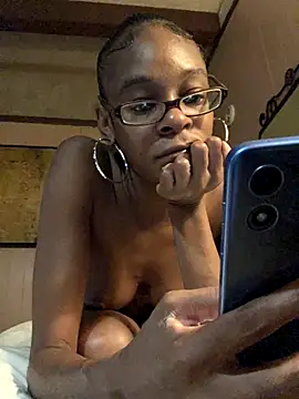 Snapshot of Jasmine_FullsShine chatting on October 2025 03:33:02 AM Jasmine FullsShine online show from October 2025 03:33:02 AM