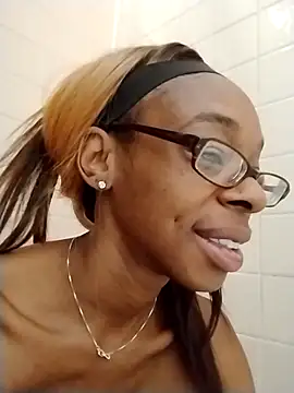 Jasmine FullsShine online show from February 2026 04:07:01 PM