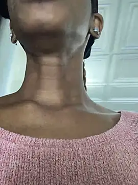 Jasmine FullsShine online show from December 2025 08:02:02 PM