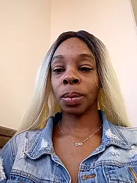 Jasmine FullsShine online show from April 2026 07:15:02 PM