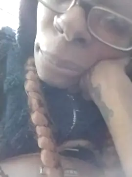 Jasmine FullsShine online show from December 2025 02:45:01 PM