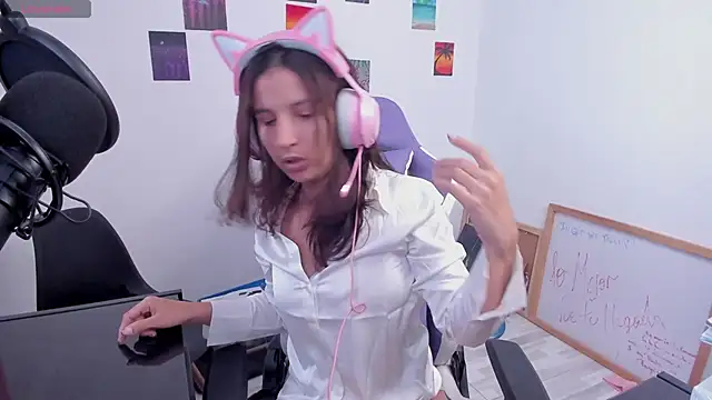 Snapshot of Cositarica_ chatting on February 2026 02:04:02 PM Cositarica online show from February 2026 02:04:02 PM