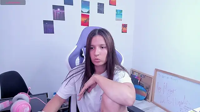 Snapshot of Cositarica_ chatting on February 2026 04:15:01 PM Cositarica online show from February 2026 04:15:01 PM