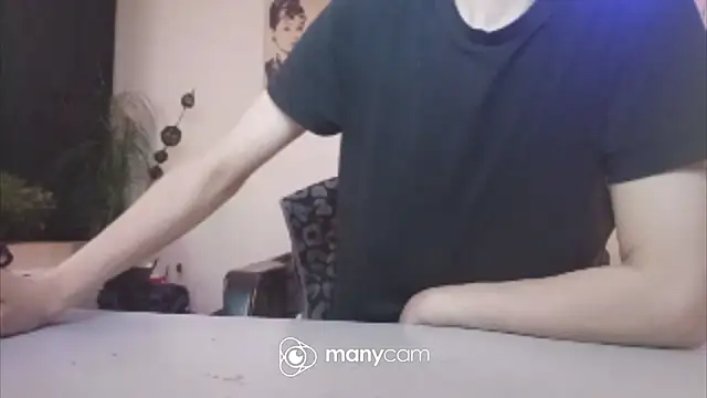 Snapshot of der_dino30 chatting on April 2026 07:41:02 PM der dino30 online show from April 2026 07:41:02 PM