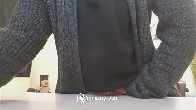 Snapshot of der_dino30 chatting on February 2026 02:20:02 AM der dino30 online show from February 2026 02:20:02 AM