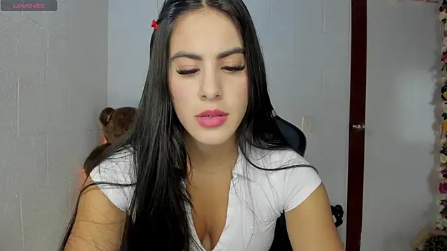 Snapshot of M_isabel25 chatting on January 2025 08:55:01 PM M isabel25 online show from January 2025 08:55:01 PM