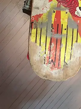 Snapshot of raphadoors19 chatting on March 2026 07:08:01 AM raphadoors19 online show from March 2026 07:08:01 AM