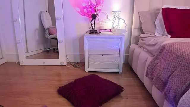 Daniela Miller  online show from March 2025 01:07:01 AM