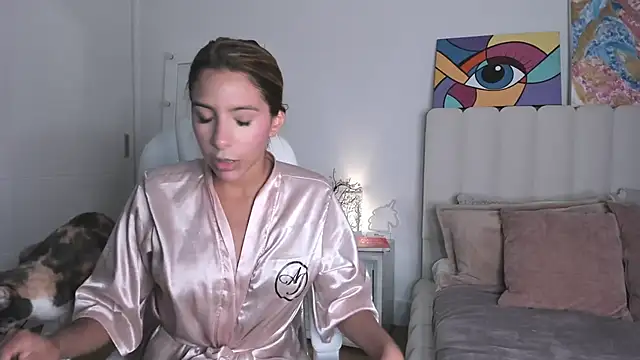 Daniela Miller  online show from September 2025 11:49:01 PM