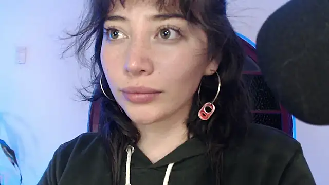 Snapshot of Hannah-Valhalla chatting on December 2024 02:59:02 AM Hannah-Valhalla online show from December 2024 02:59:02 AM