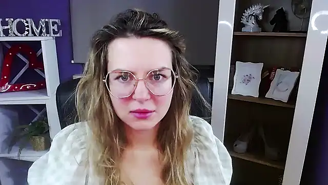 Zoey Erotic online show from January 2026 05:34:02 AM