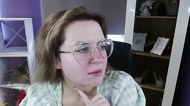 Zoey Erotic online show from March 2026 08:37:02 AM