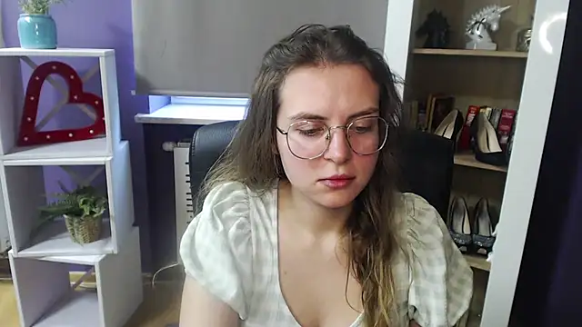 Zoey Erotic online show from February 2025 11:44:02 AM