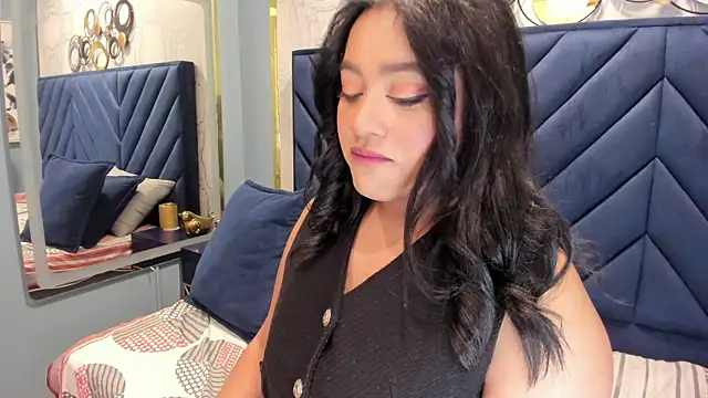 Sariitaa  online show from November 2025 03:34:02 PM