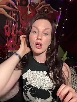 Snapshot of courtneyoccult chatting on September 2025 05:51:01 AM courtneyoccult online show from September 2025 05:51:01 AM