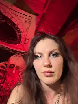 Snapshot of courtneyoccult chatting on October 2025 04:21:02 AM courtneyoccult online show from October 2025 04:21:02 AM