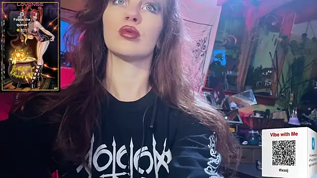 Snapshot of courtneyoccult chatting on December 2025 11:38:02 PM courtneyoccult online show from December 2025 11:38:02 PM