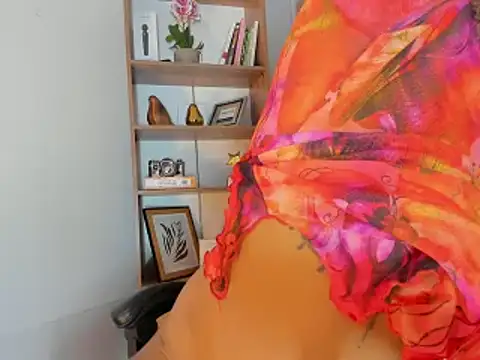 Snapshot of sophia18- chatting on March 2025 04:54:02 AM sophia18- online show from March 2025 04:54:02 AM