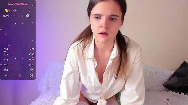 Ema X Love online show from December 2025 08:20:01 PM