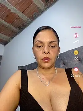 Kataliina online show from April 2026 04:08:02 AM