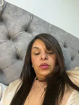 Kataliina online show from September 2025 05:14:01 AM