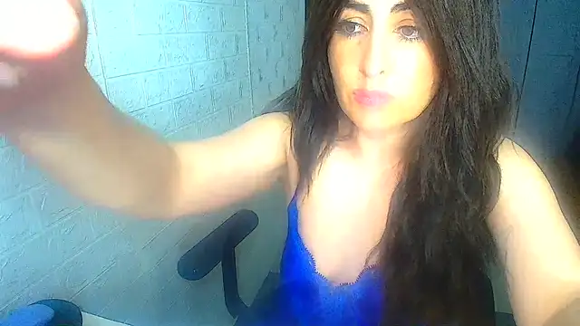 naughty sarahh online show from October 2025 11:47:01 PM