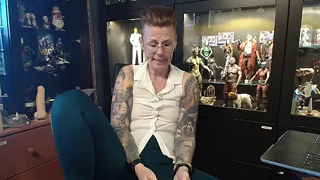 MaryG online show from March 2026 01:07:01 PM