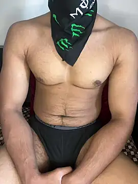 AmHunter04 online show from March 2025 04:38:01 AM