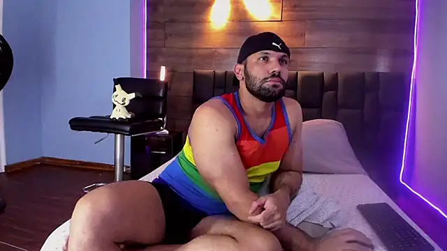 Snapshot of anthonylatynxd chatting on February 2025 04:14:01 PM anthonylatynxd online show from February 2025 04:14:01 PM