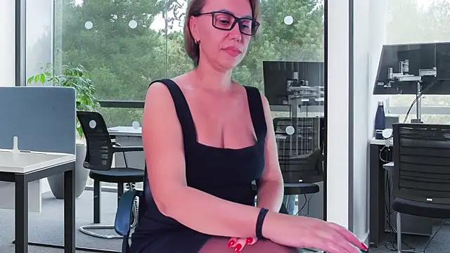 Snapshot of Pandora_Vibes chatting on December 2025 11:34:02 AM Pandora Vibes online show from December 2025 11:34:02 AM